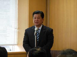 幹事長就任２