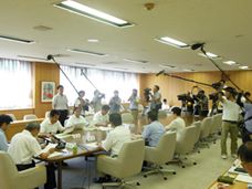 あり方検討会３