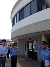 警察西播５