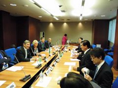 州議会３